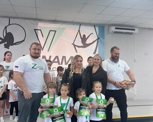 В Крыму «Зеленые» провели соревнования по акробатике
