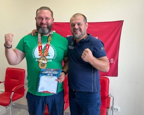 Лидер Крымских «Зелёных» встретился со спортсменом Александром Буяновым