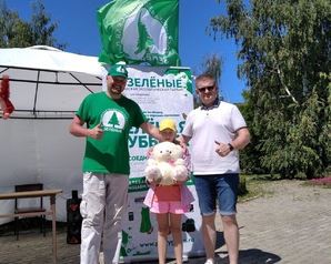 25 июня на акции «Зелёная суббота» жители Чебоксар обменялись детскими игрушками, книгами и настольными играми