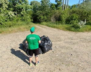 В Краснодаре «Зелёные» очистили от мусора берег реки Лаба