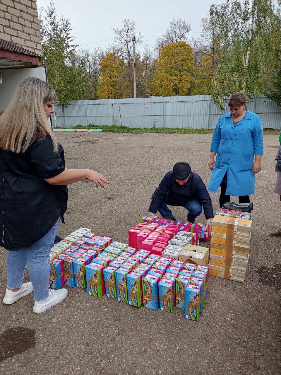 В Уфе после акции «Зелёная суббота» Зелёным передали 125 пар новой обуви