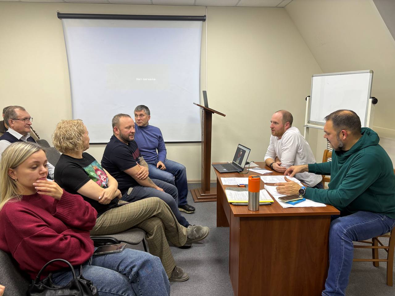 Красноярские «ЗЕЛЁНЫЕ» готовятся к большим избирательным кампаниям в обновлённом составе Красноярские «ЗЕЛЁНЫЕ» готовятся к большим избирательным кампаниям в обновлённом составе