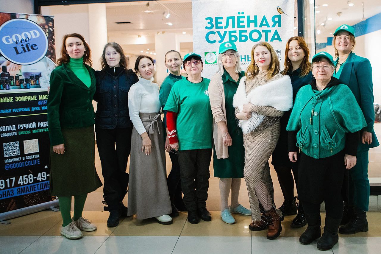 Подарки ручной работы, сбор вещей для арт-переработки и спасение исторических артефактов: в Уфе состоялась рождественская «Зелёная суббота»